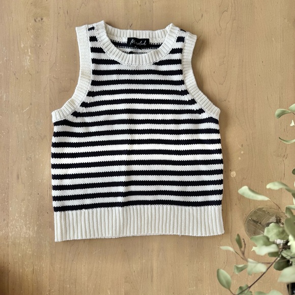 Marled Tops - Marled Dark Navy and White Striped Sweater Tank Top - M